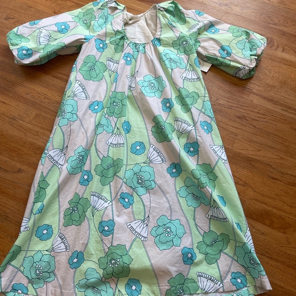 Tuckernuck (Hyacinth House) Green and Blue Floral Dorinda Midi Dress - Picture 6 of 10